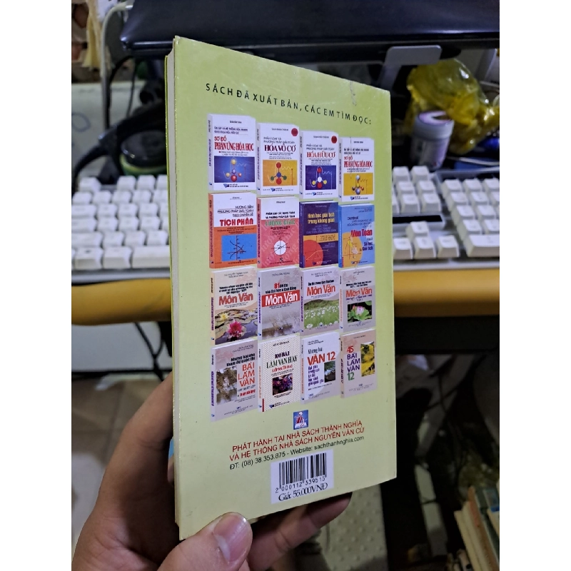 Chuẩn kiến thức ngữ văn nâng cao lớp 12 2012 mới 80% ố GIÁO KHOA HCM1709 923487