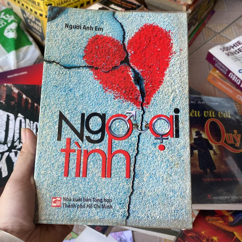 Ngoại Tình  790804