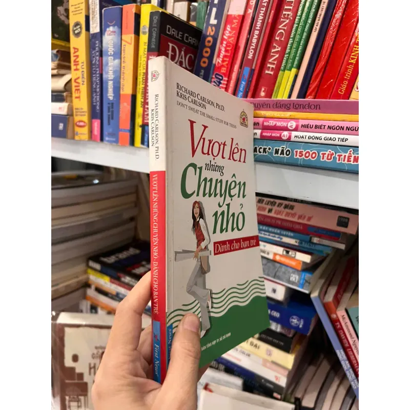 Vượt Lên Những Chuyện Nhỏ - Dành Cho Bạn Trẻ 561731