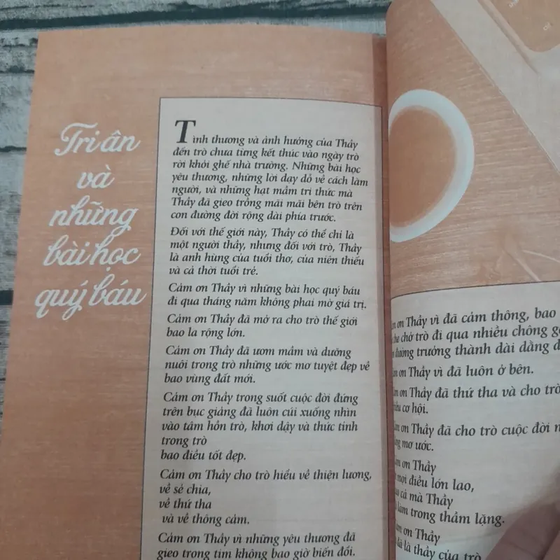 Hạt giống Tâm hồn- Tuyển chọn những câu chuyện hay nhất về Bụi Phấn. Nhiều tác giả 700540