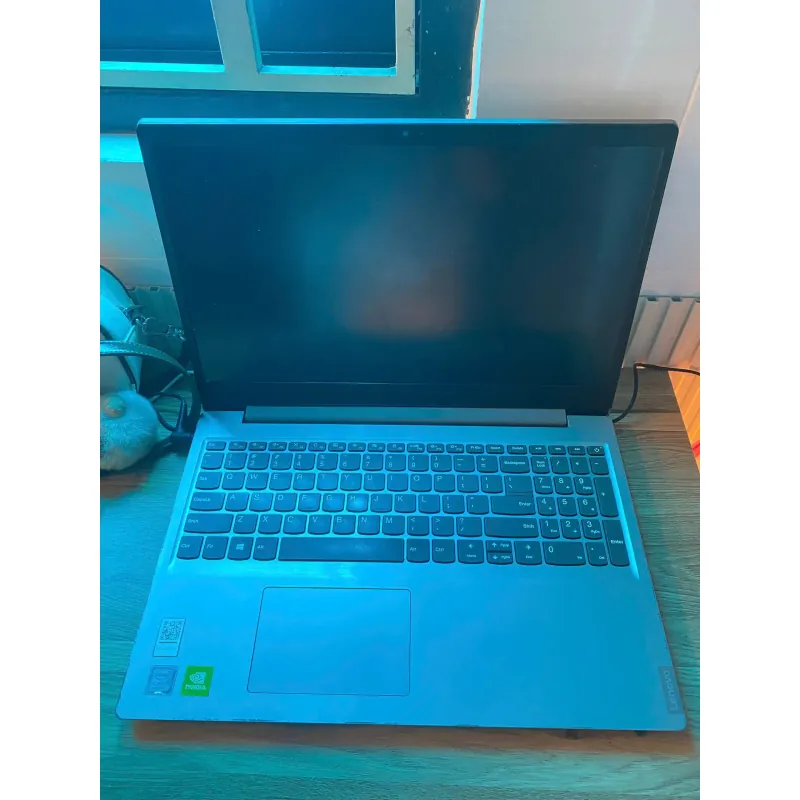 Laptop lenovo i7 8565U/ Ram 8GB/512GB 995239