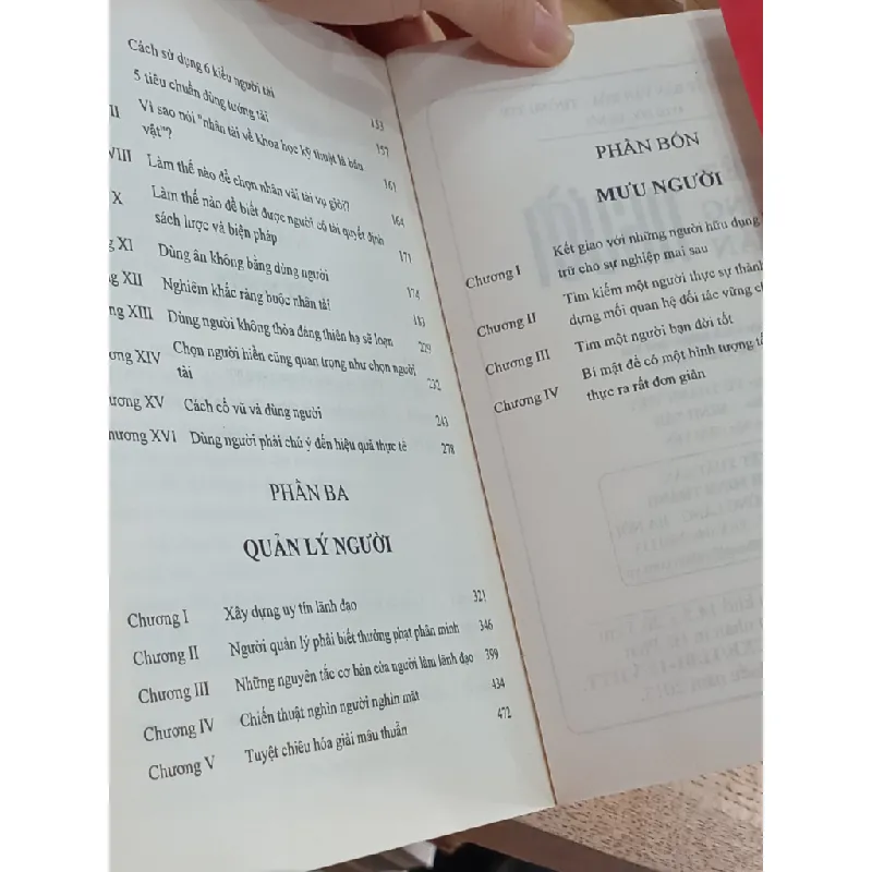 Biết Người-Dùng Người-Quản Người - Văn Huân, Quốc Trung 572228