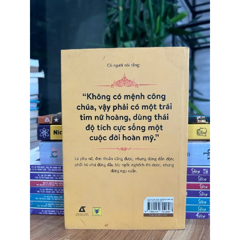 Hãy yêu một người xứng đáng là đàn ông – Trương Tiểu Nhàn 573312