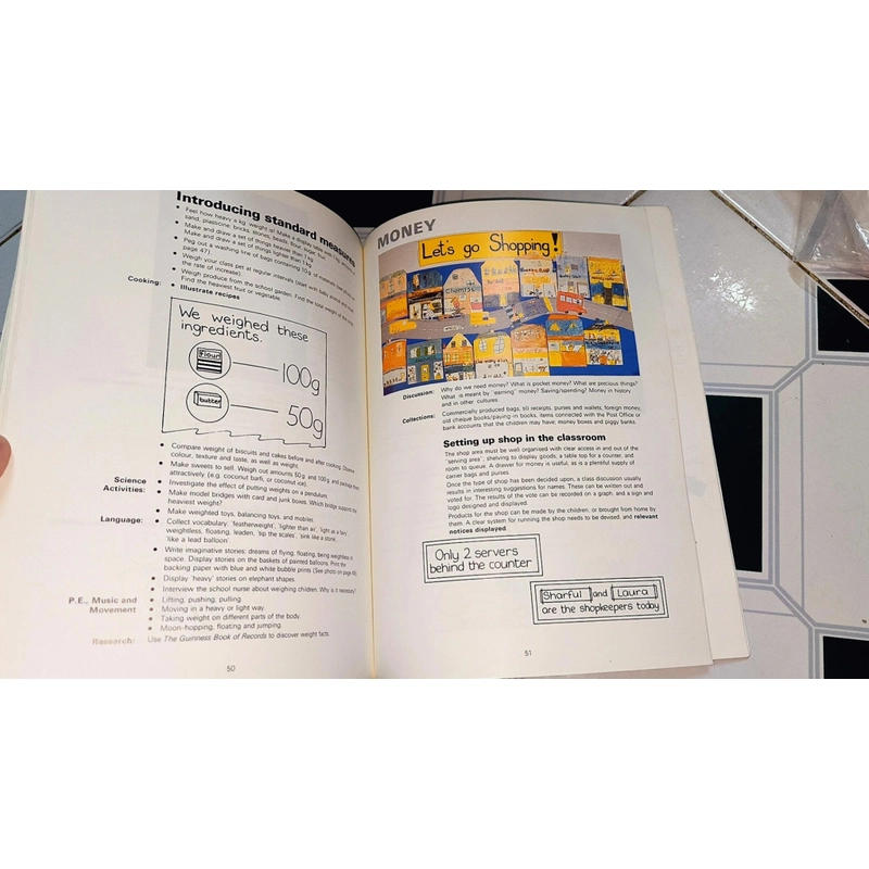 Maths on Display - Sách toán tiếng Anh (khổ lớn, giấy láng) 470391