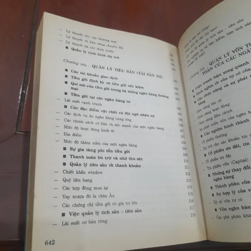 Edward W. Reed và Edward K. Gill - NGÂN HÀNG THƯƠNG MẠI 569991