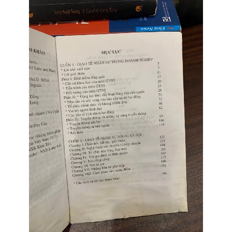 Giao tế nhân sự trong kinh doanh- Phong Sơn Lê Nhật Trung 695794