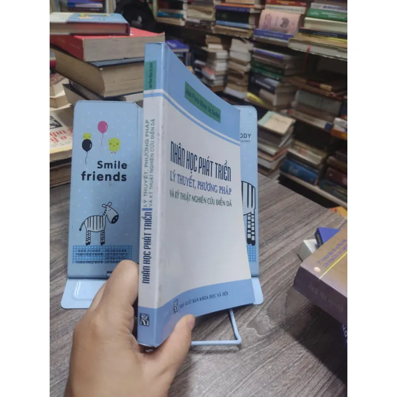 Sách: Nhân học phát triển lý thuyết, phương pháp và kỹ thuật nghiên cứu điền dã (A3) 595977