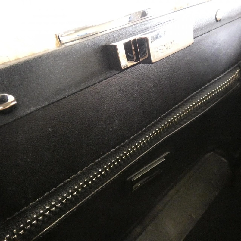 Túi Fendi Peekaboo 8BN226 M5X 617027