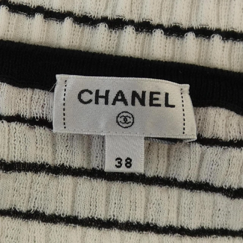 Áo thun CHANEL LOOK7 P76857K11060 627715