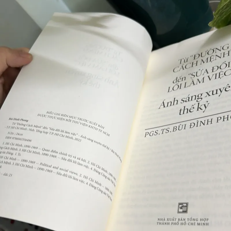 Từ đường cách mệnh dến sửa đổi lối làm việc 745824