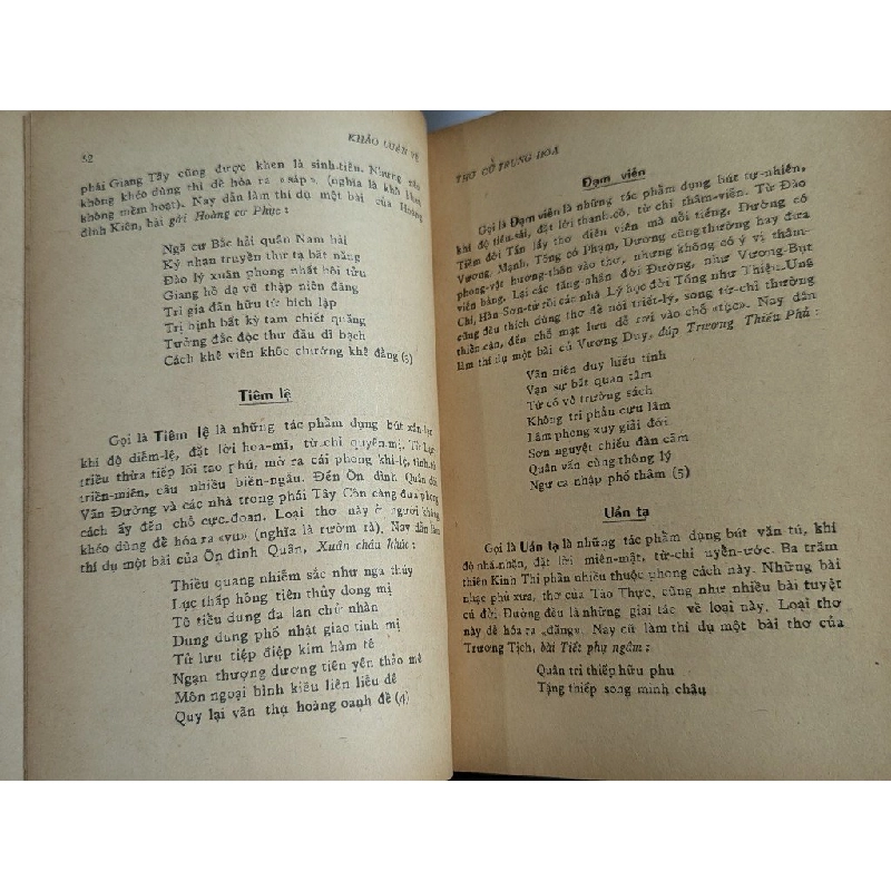 Khảo luận về thơ cũ trung hoa - Phạm Thế Ngũ 478042
