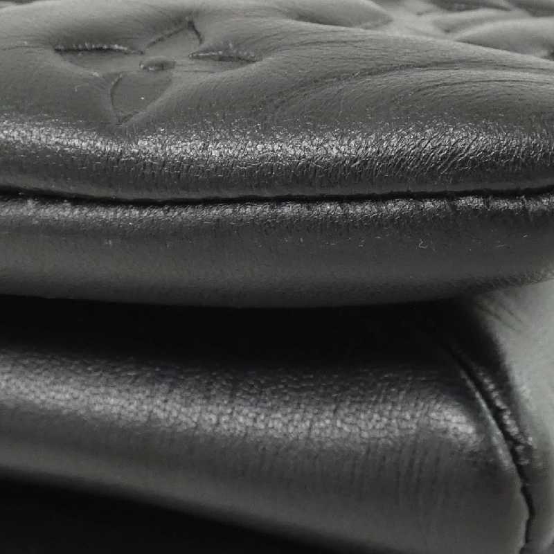 Túi xách vai Louis Vuitton Coussin BB M59598 - Hàng hiệu Chính hãng 802396