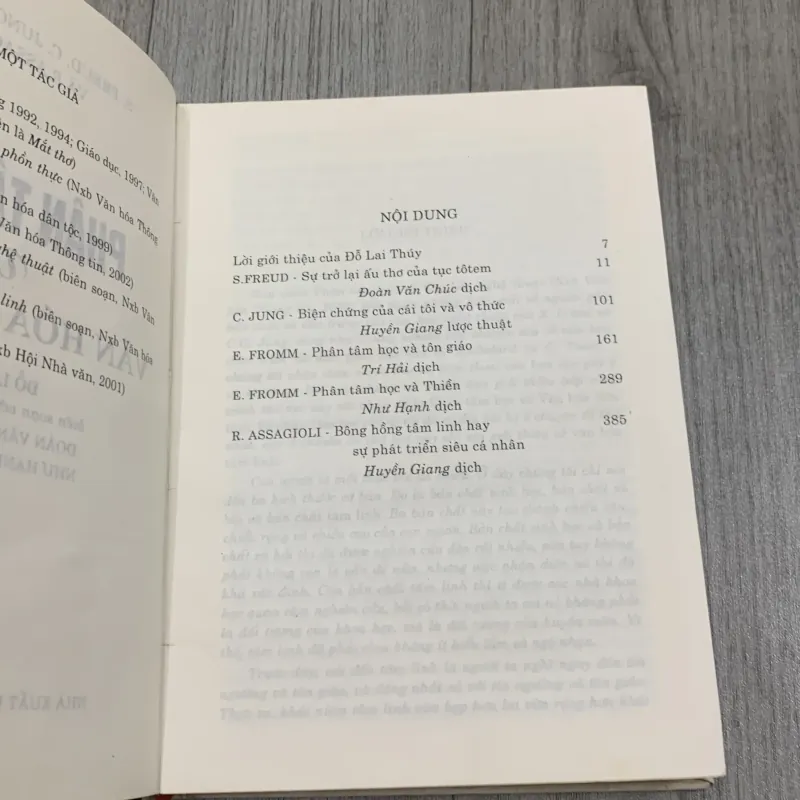 Sách phân tâm học và văn hoá tâm linh. 5a3 1009507