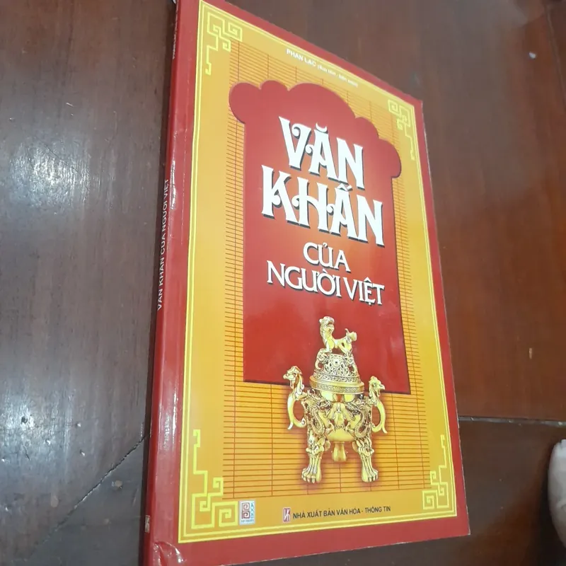 VĂN KHẤN CỦA NGƯỜI VIỆT 575400