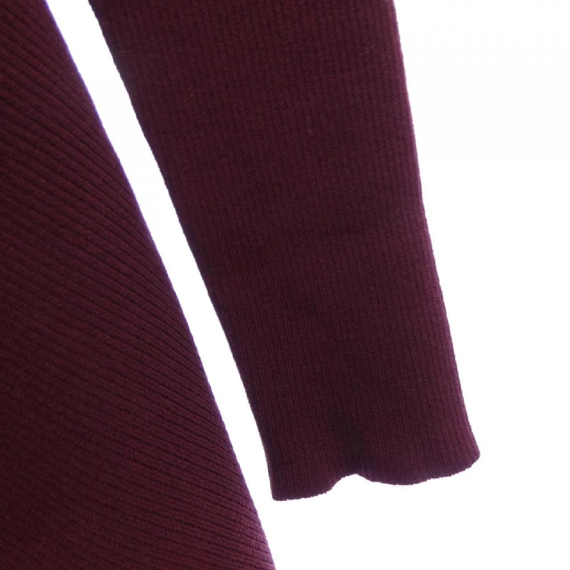 【Mã giảm giá】ADEAM Áo len 643718