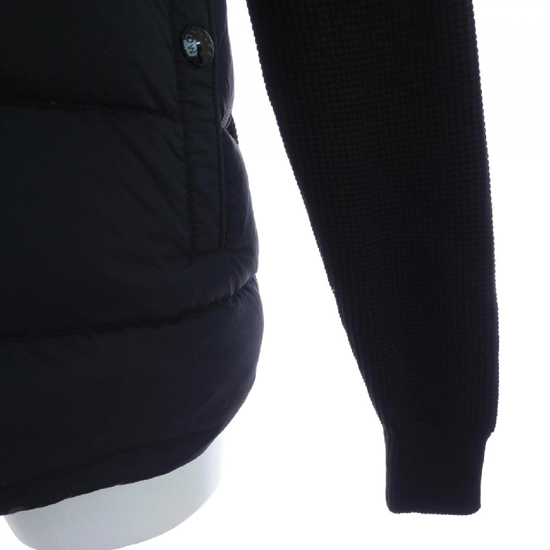 Moncler MONCLER 20919B51600 Áo khoác lông - Hàng hiệu Chính hãng 889214