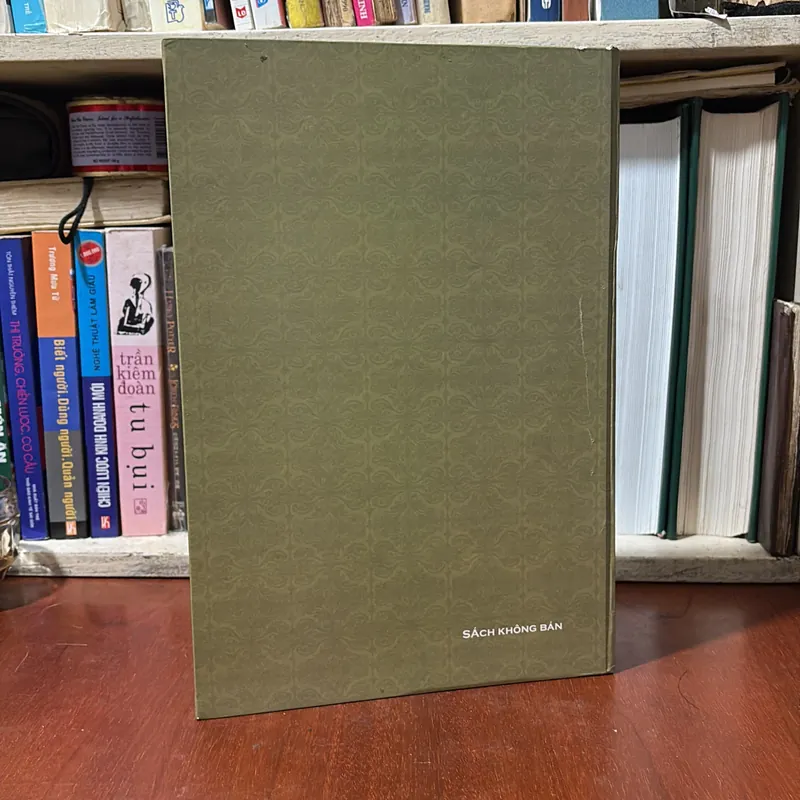 II Sách Hay: Tuyển Tập Các Châu Bản Triều Nguyễn Về Thực Thi Chủ Quyền Của Việt Nam… 739214