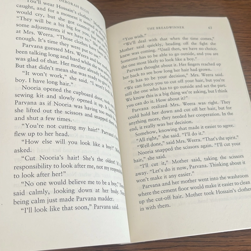 The breadwinner Deborah Ellis 530795
