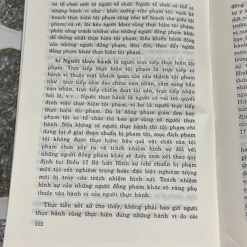 [luật] Đinh Văn Quế - Bình luận khoa học Bộ luật hình sự phần chung 166195