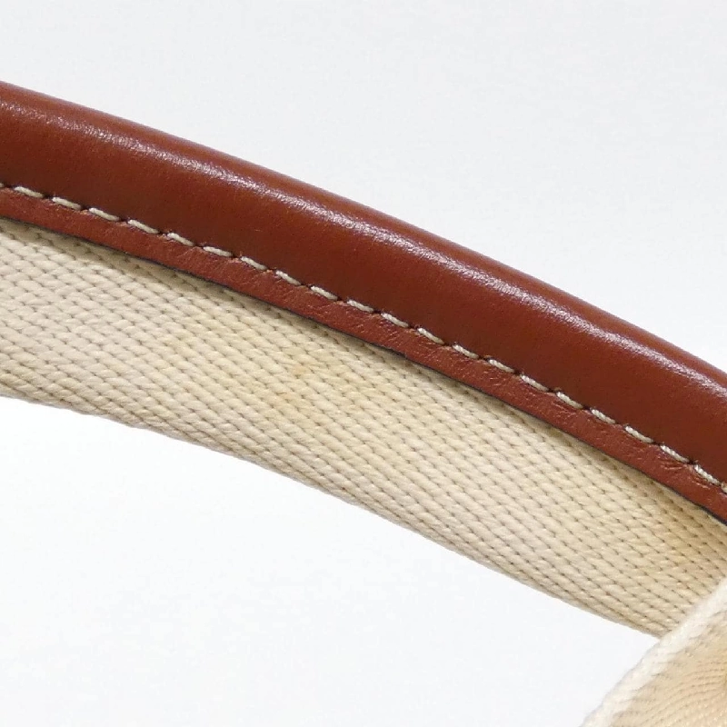 Túi xách nhỏ Woody Chloe CHC22AS397 I26 - Hàng hiệu chính hãng 801490