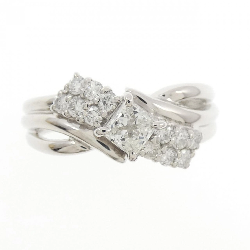 Nhẫn kim cương PT900 0.32CT 669210