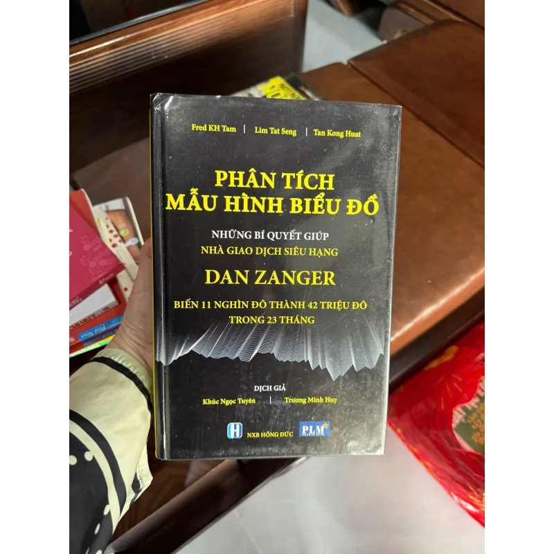 PHÂN TÍCH MẪU HÌNH BIỂU ĐỒ – DAN ZANGER- K4 1023103