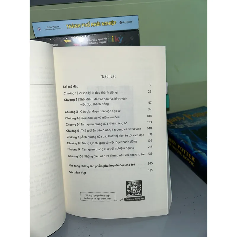 Thực ra mọi đứa trẻ đều thích nghe đọc sách 600486