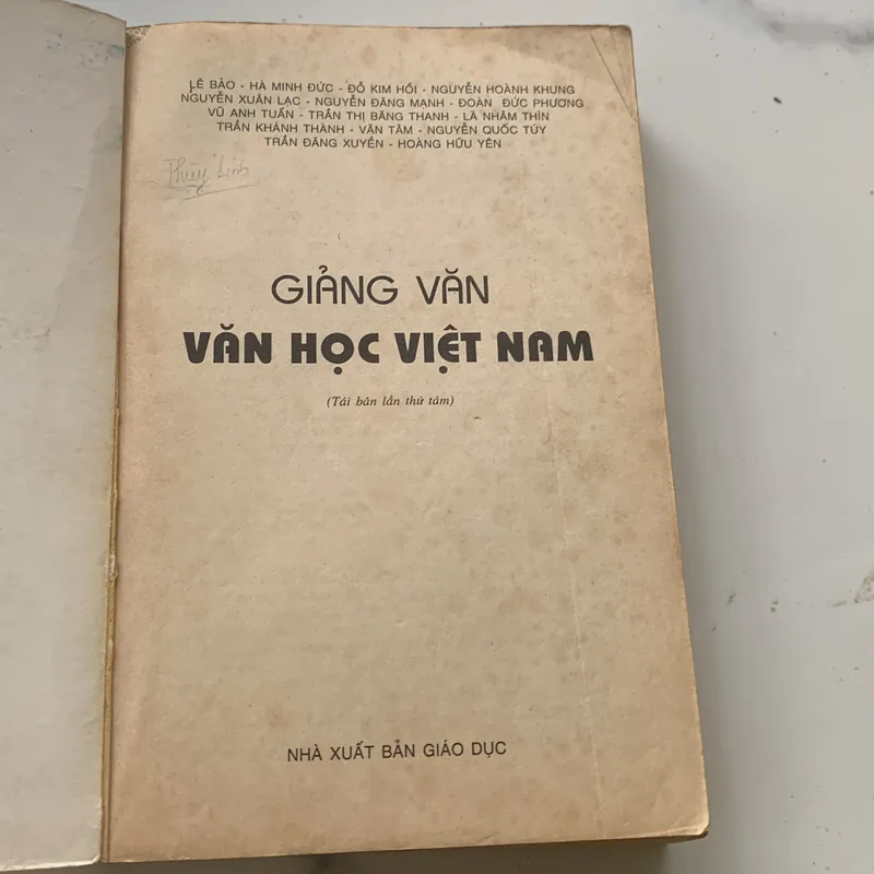 Giảng văn Văn học Việt Nam 592186