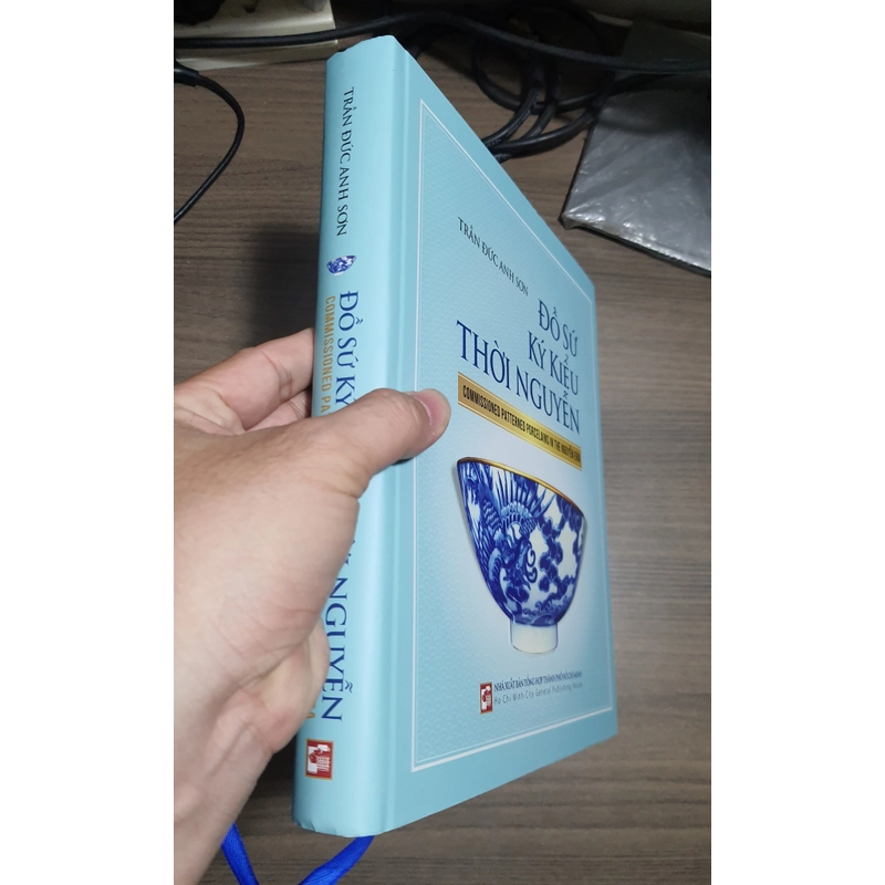 Sách - Đồ sứ ký kiểu thời Nguyễn 477656