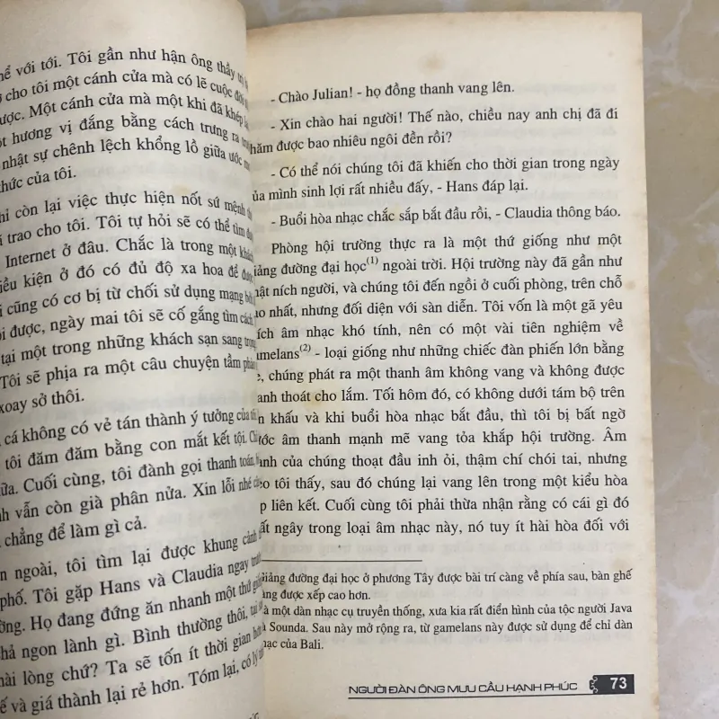 Người đàn ông mưu cầu hạnh phúc 1020120