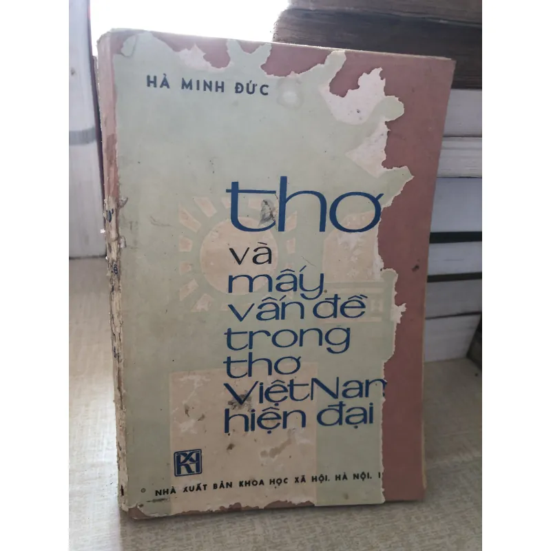 Thơ và mấy vấn đề trong thơ Việt Nam hiện đại 993463