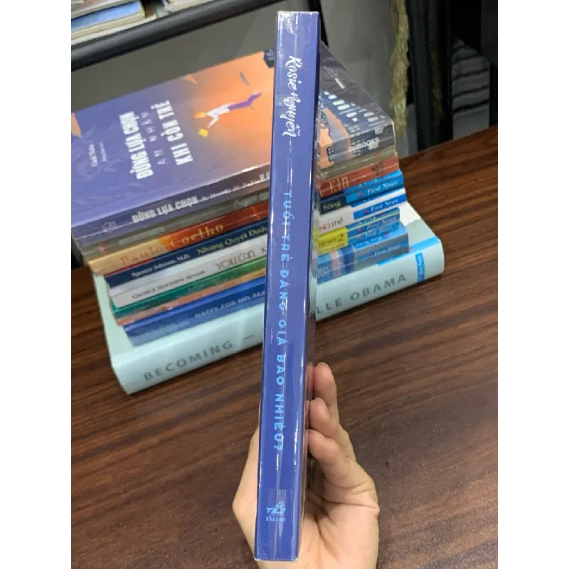 Tuổi trẻ đáng giá bao nhiêu – Rosie Nguyễn 561590