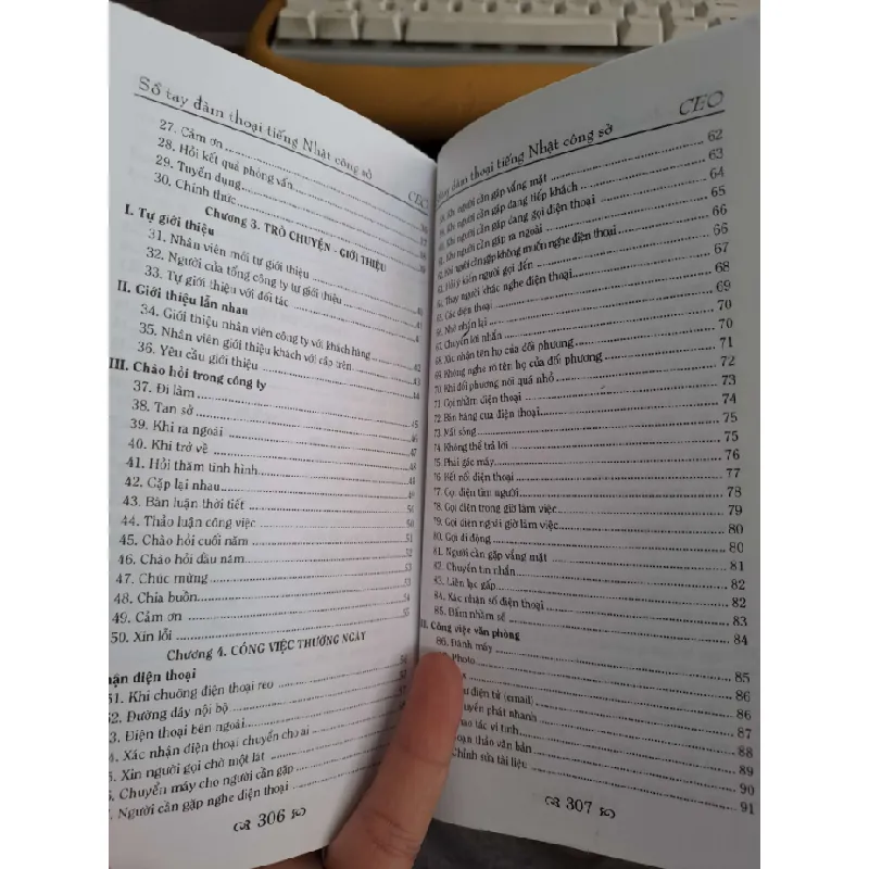 Sổ tay đàm thoại tiếng Nhật công sở - Sato Toyoda HỌC NGOẠI NGỮ HCM.TN1008 577281