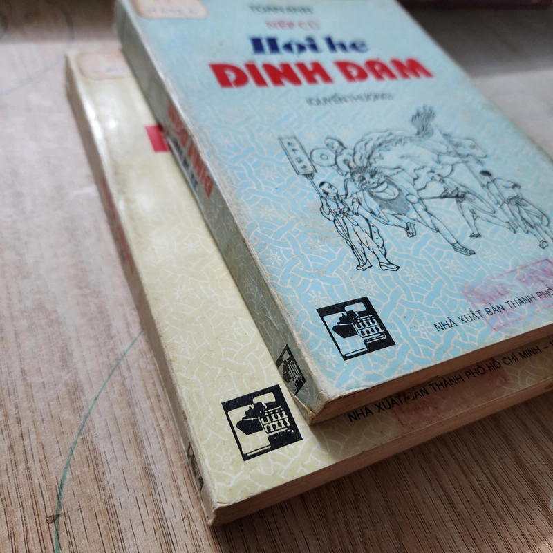 Nếp cũ hội hè đình đám | Toan Ánh 550177