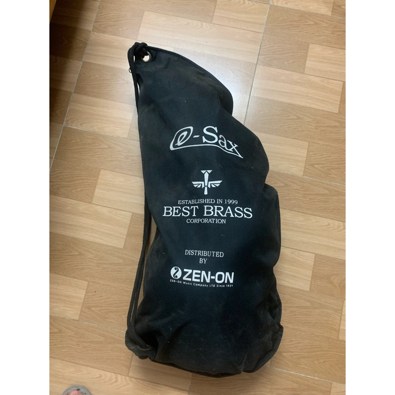 Hộp giảm âm cho kèn Sax Alto 546426