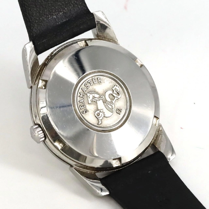 Đồng hồ Omega Seamaster SS tự động - Hàng hiệu chính hãng 880852