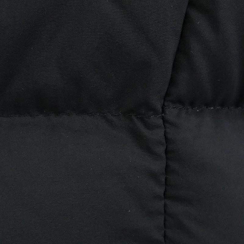 Áo khoác lông vũ MONCLER 638122