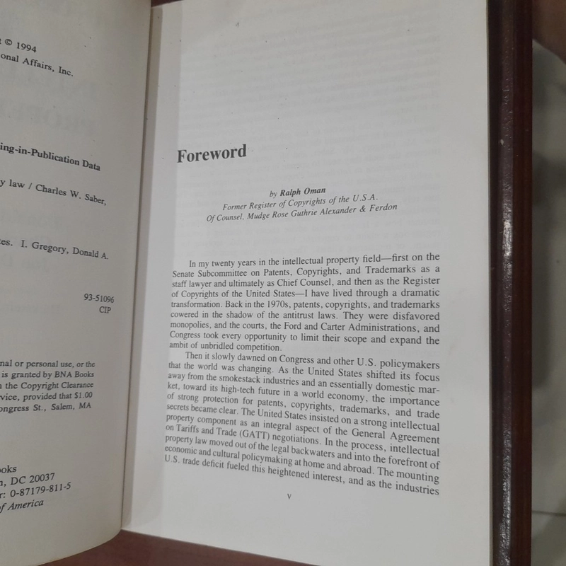 INTRODYCTION to INTELLECTUAL PROPERTY LAW 546288