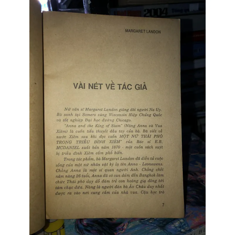 Quân vương và thiếp - Margaret Landon 973146