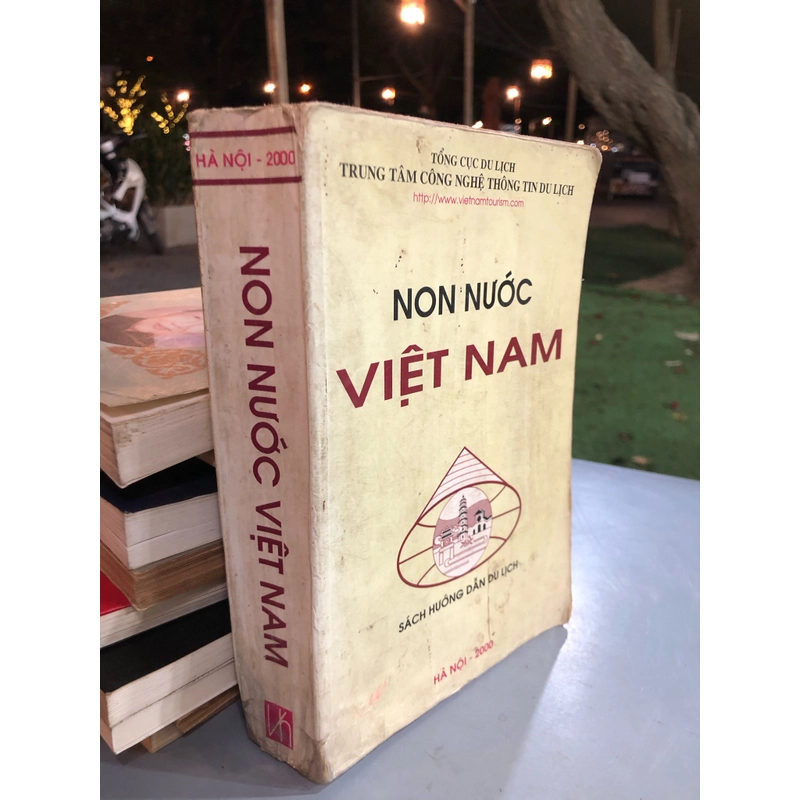 NON NƯỚC VIỆT NAM 442531