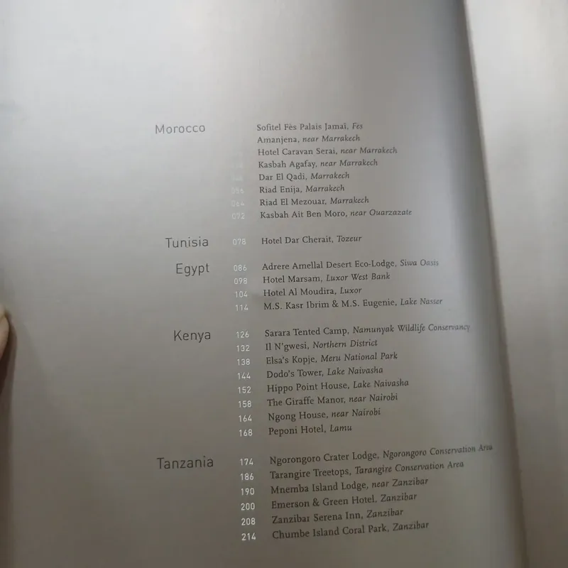 GREAT ESCAPES: AFRICA (NHỮNG CHUYẾN TRỐN CHẠY VĨ ĐẠI: CHÂU PHI)  751630