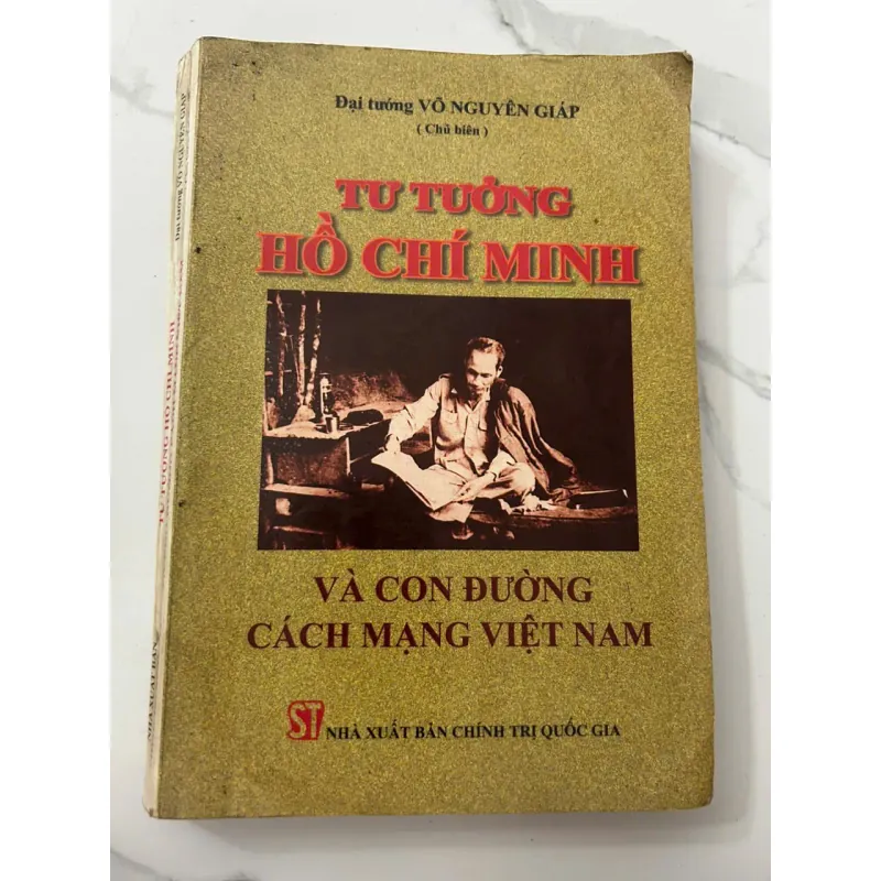 Tư Tưởng Hồ Chí Minh Và Con Đường Cách Mạng Việt Nam 698746
