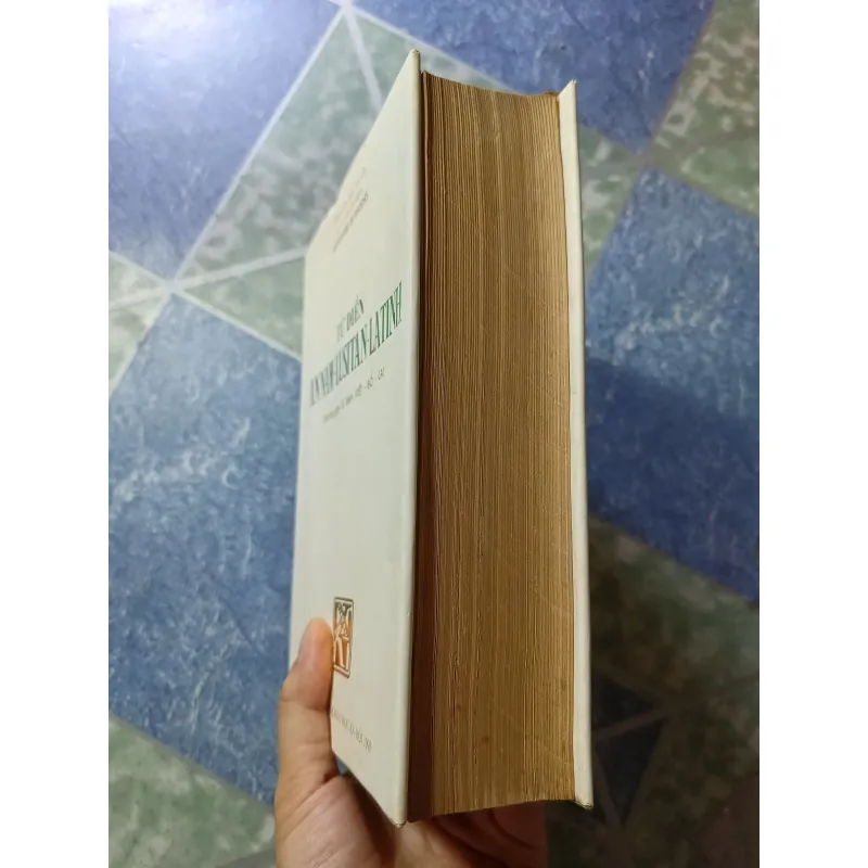 Từ điển An Nam - Lusitan - Latinh 1001163