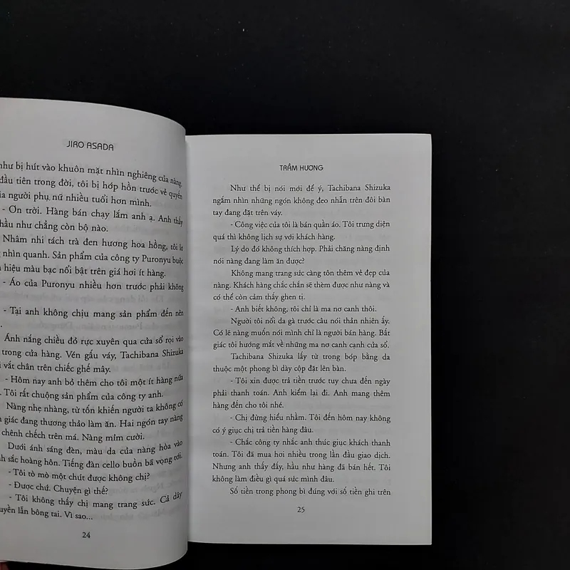 [Sách Cũ] Người Đón Tàu - Jiro Asada 601455