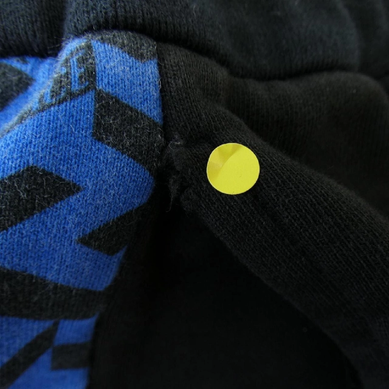 Quần VERSACE - Hàng hiệu Authentic 892259