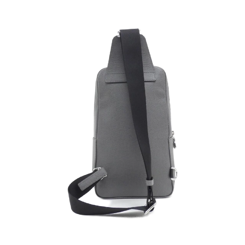 Túi đeo chéo Louis Vuitton Taiga Avenue M30801 612576