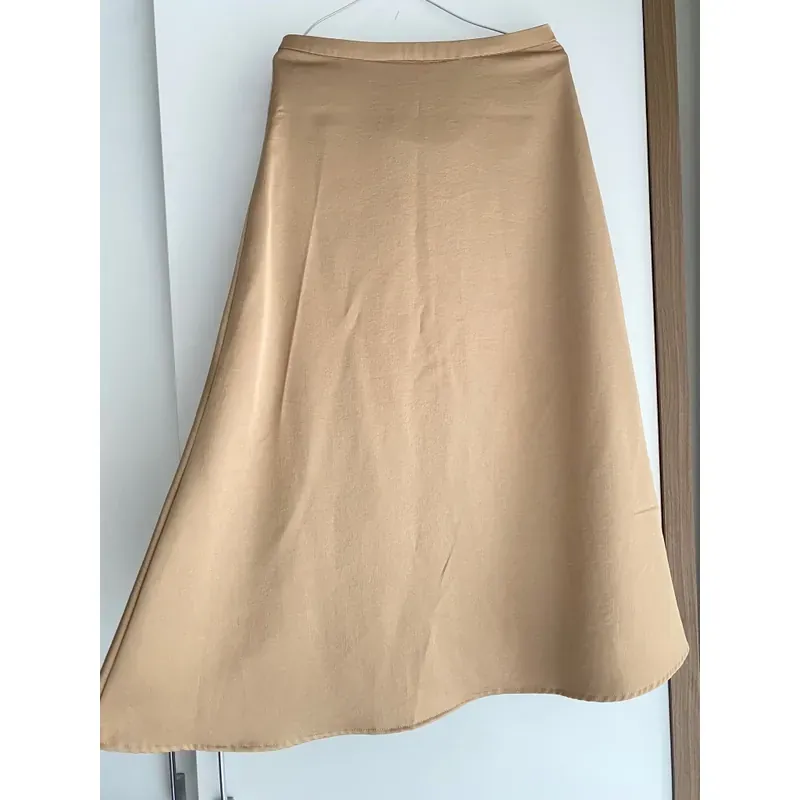 MỚI 99%***[[GIÁ NY 800K]]*VÁY DẠO PHỐ CHẤM BI REN CHÂN LỤA* FREESIZE* TẶNG QUÀ 0Đ FREESHIP 591608