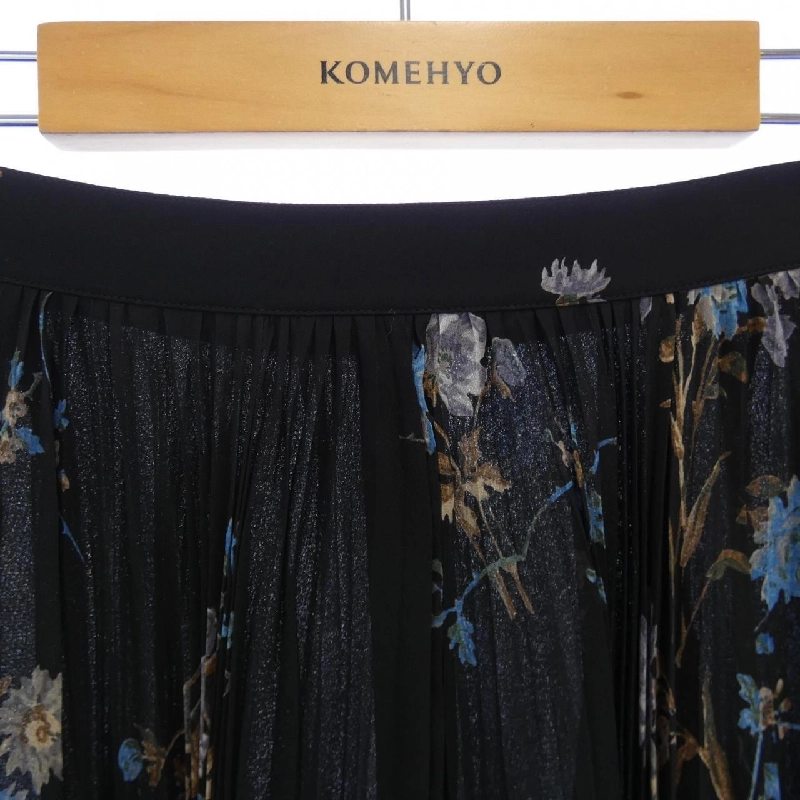 Chân váy CELINE - Hàng hiệu Authentic 825453