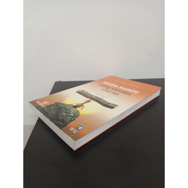 Muốn Nghèo Cũng Khó Lắm Chứ Bộ (2019) - Nhà báo Hàn Ni Mới 90% HCM.ASB0203 341731