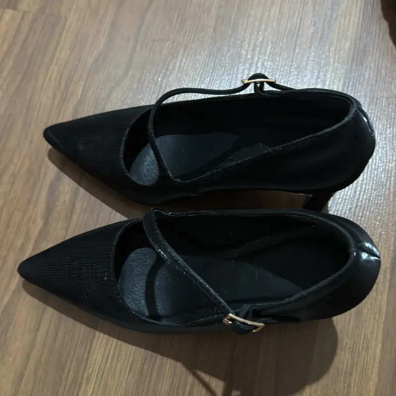 Giày elly size 35 màu đen cao gót 7cm 752424